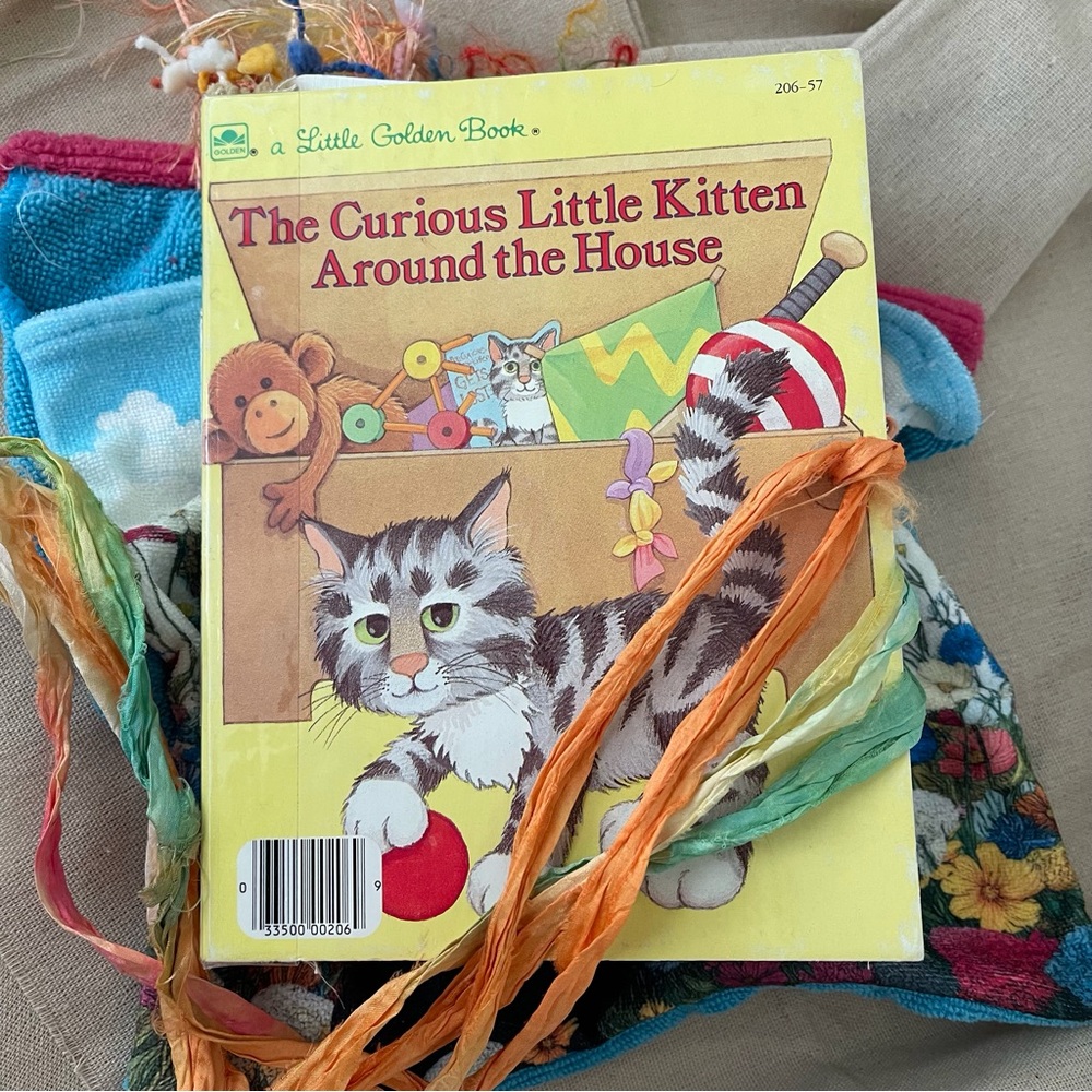 Junk Journal The Curious Little Kitten Around the House Little Golden Book - Picture 15 of 16
